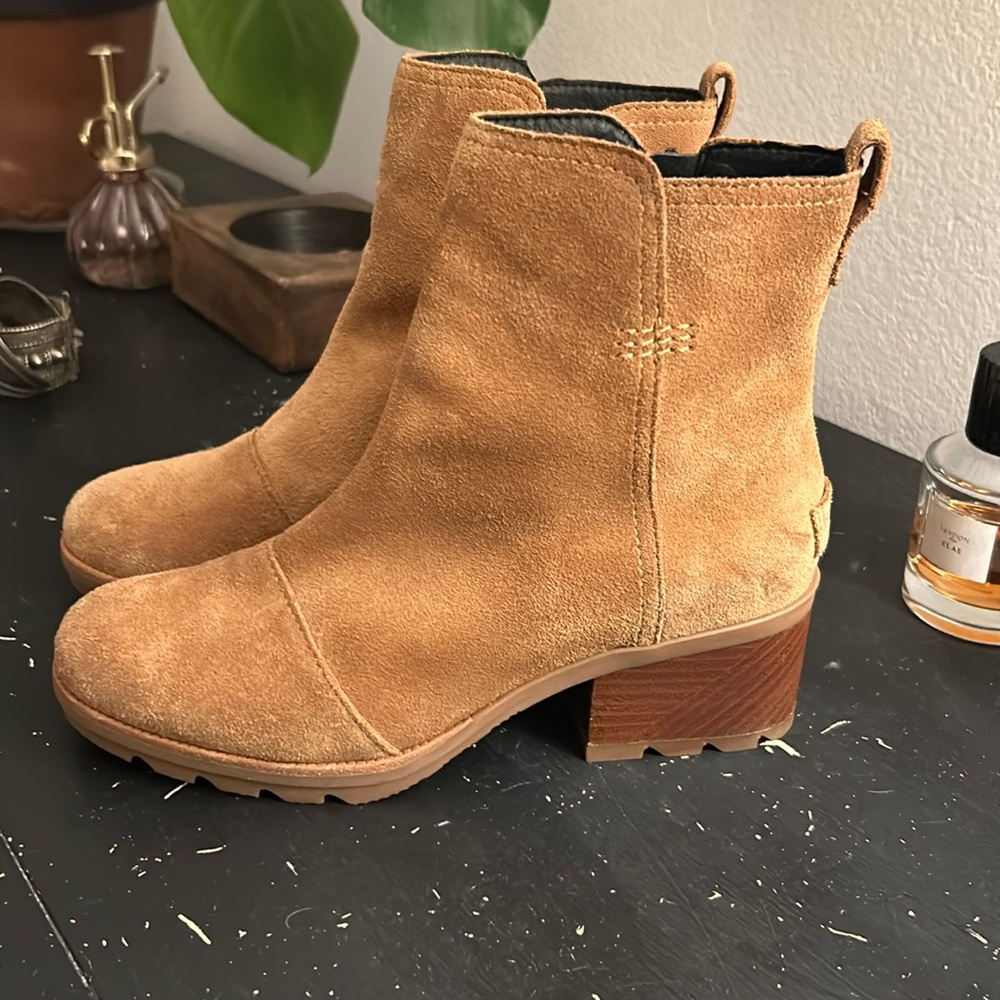 Sorel Women’s Cate Boot Tan Size 7.5